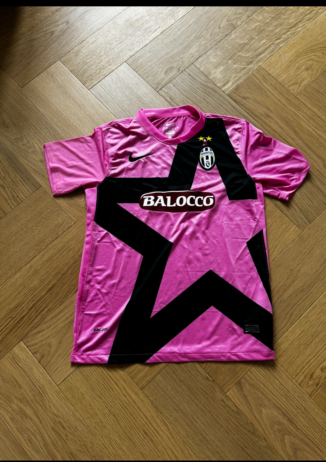 Juventus pink